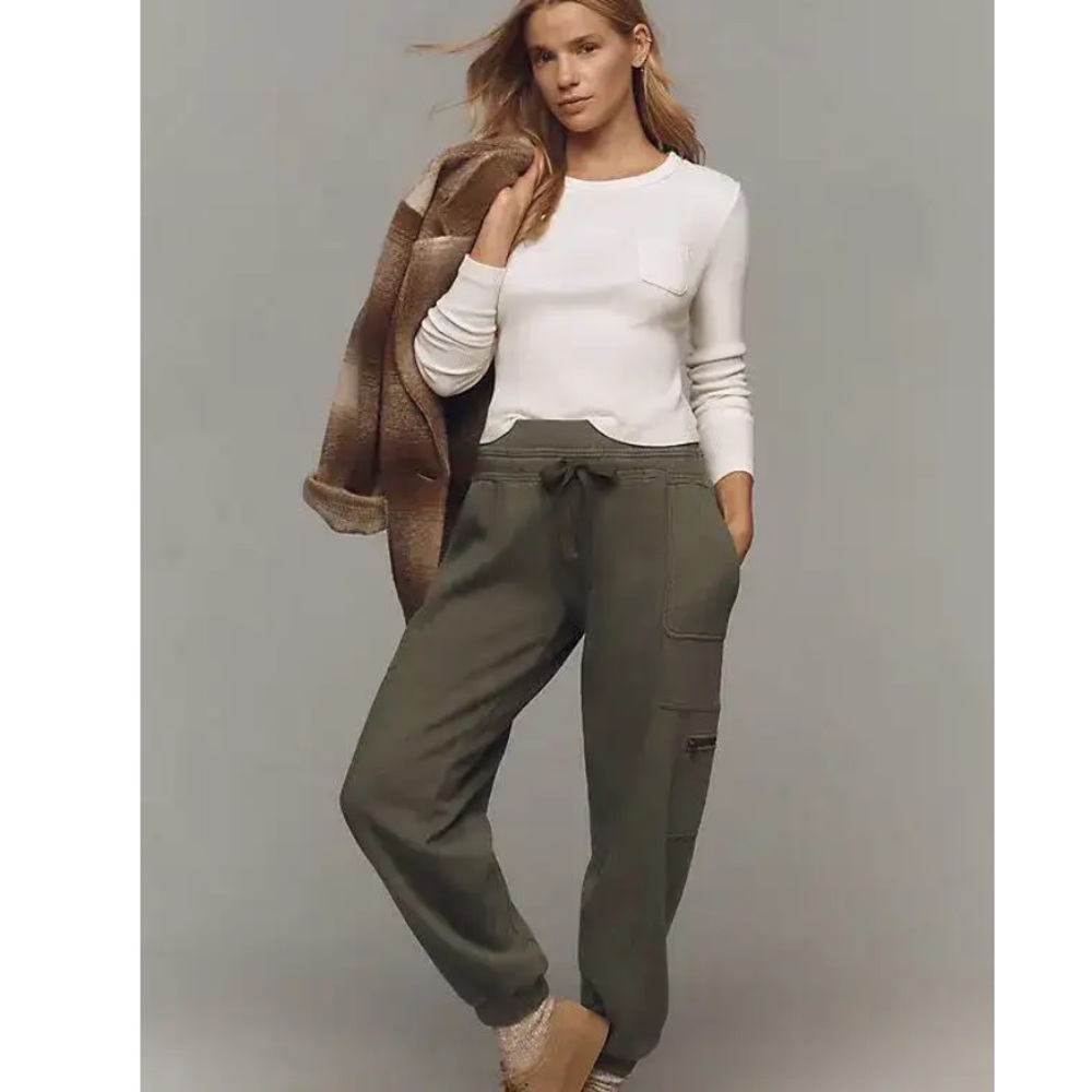 Powder Packed Pants
DAILY PRACTICE BY ANTHROPOLOGIE 
NWT
Color- Green - Picture 4 of 7